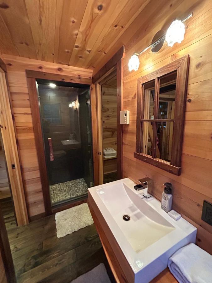 Woody - Chalets De Moh La Malbaie Exterior photo